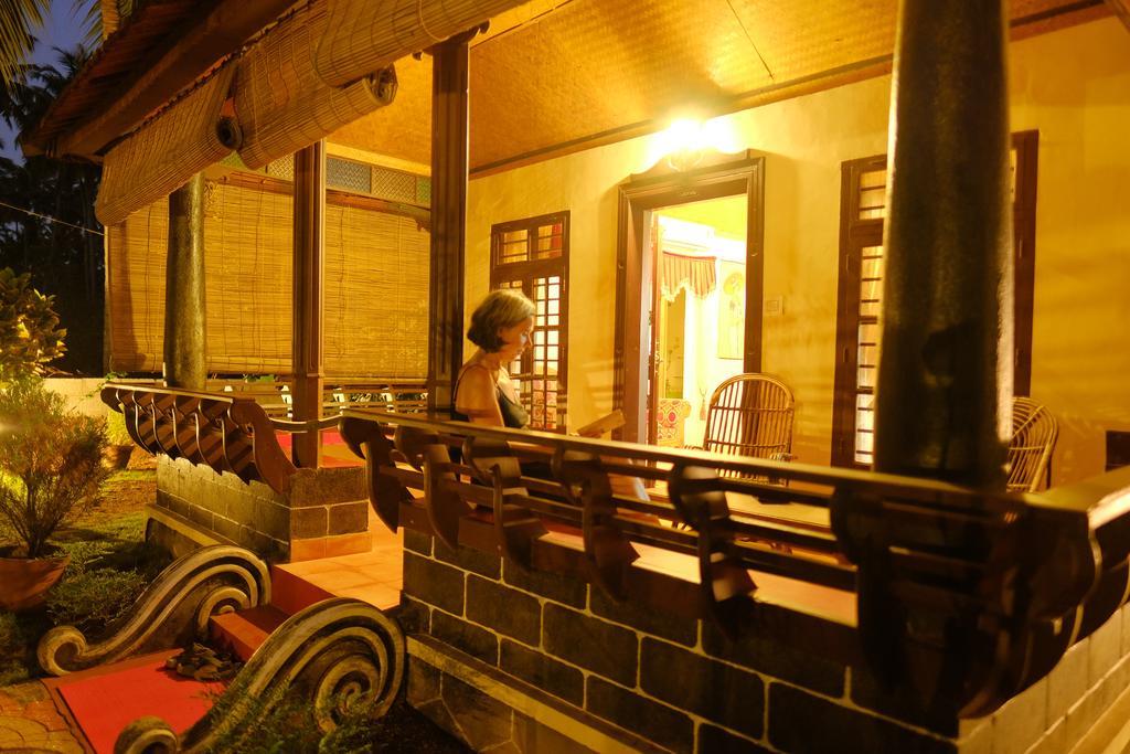 Maadathil Cottages Varkala Esterno foto
