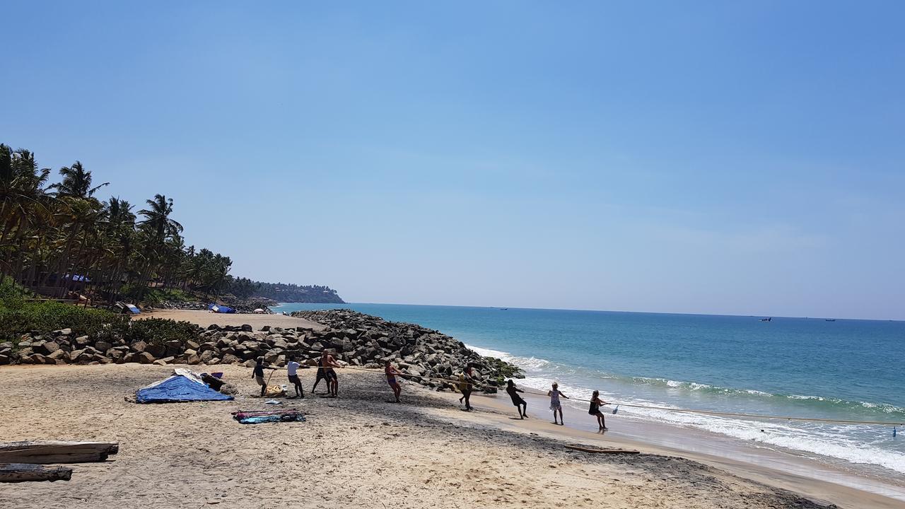 Maadathil Cottages Varkala Esterno foto